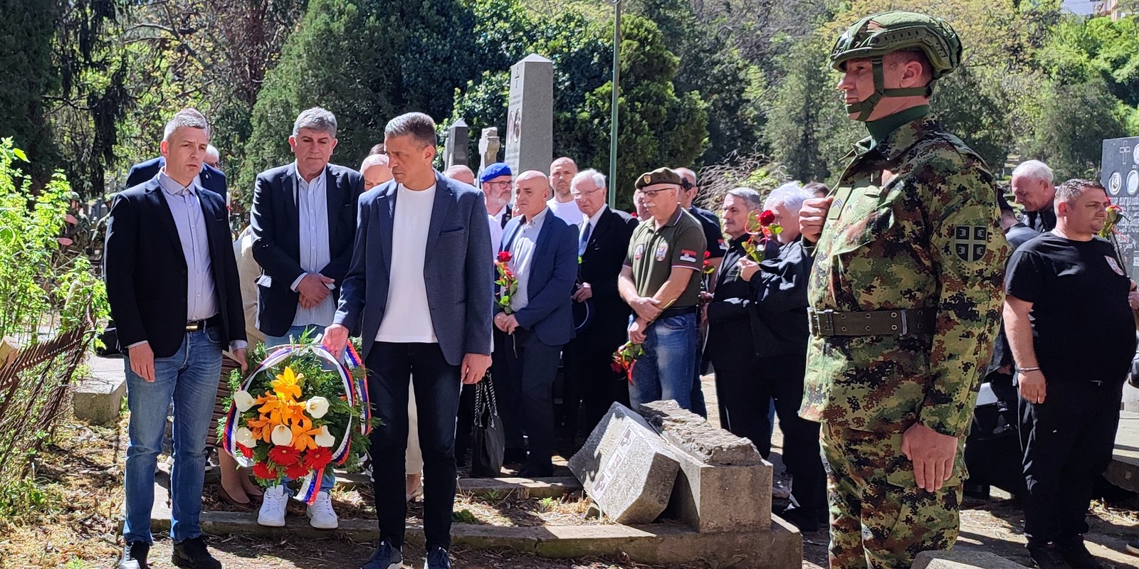 ПОМЕН НА СТАРОМ ГРОБЉУ ЖРТВАМА 8.АПРИЛСКОГ БОМБАРДОВАЊА НИША 1941.